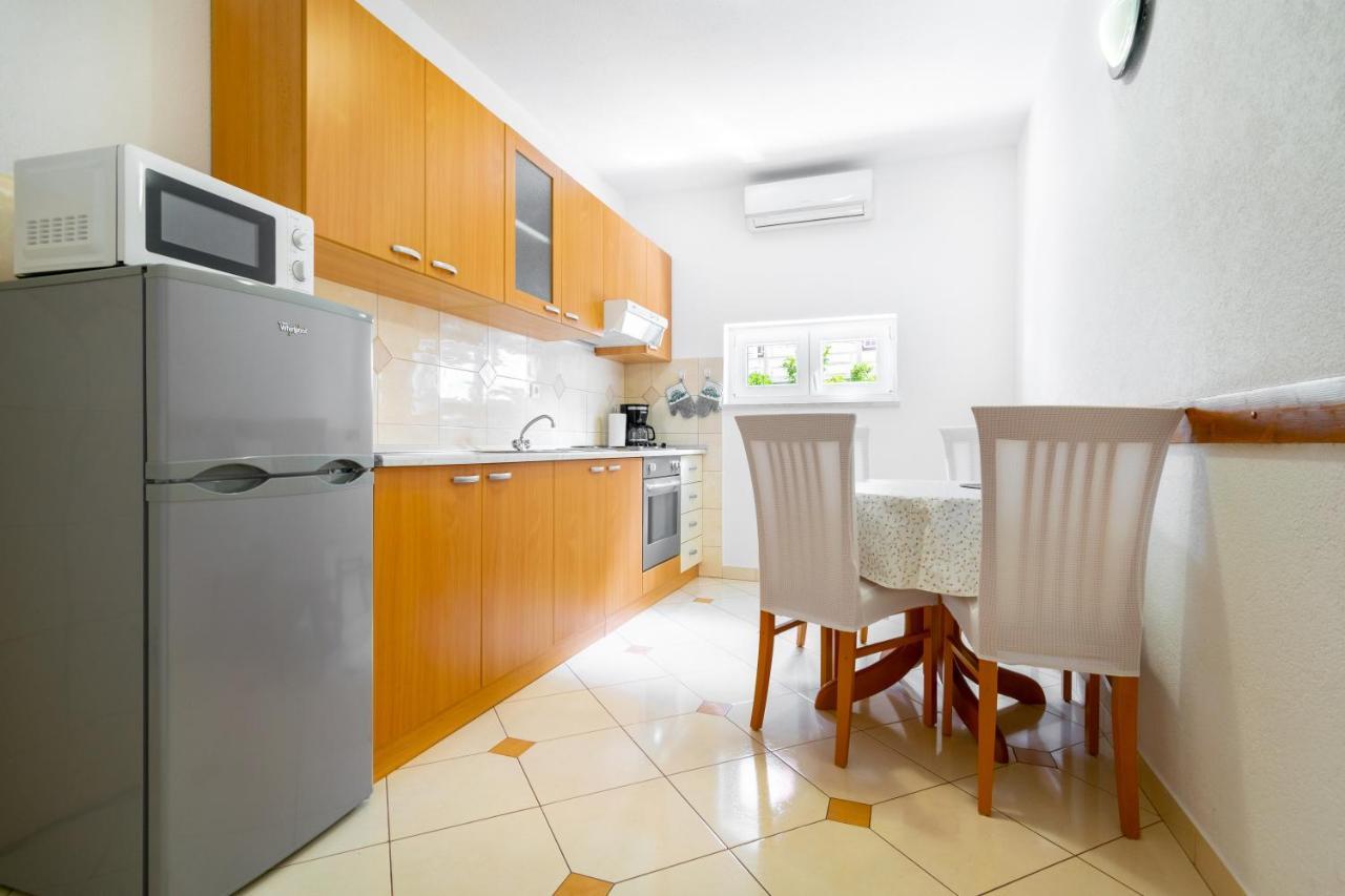 Apartmani Roko 바스카보다 외부 사진