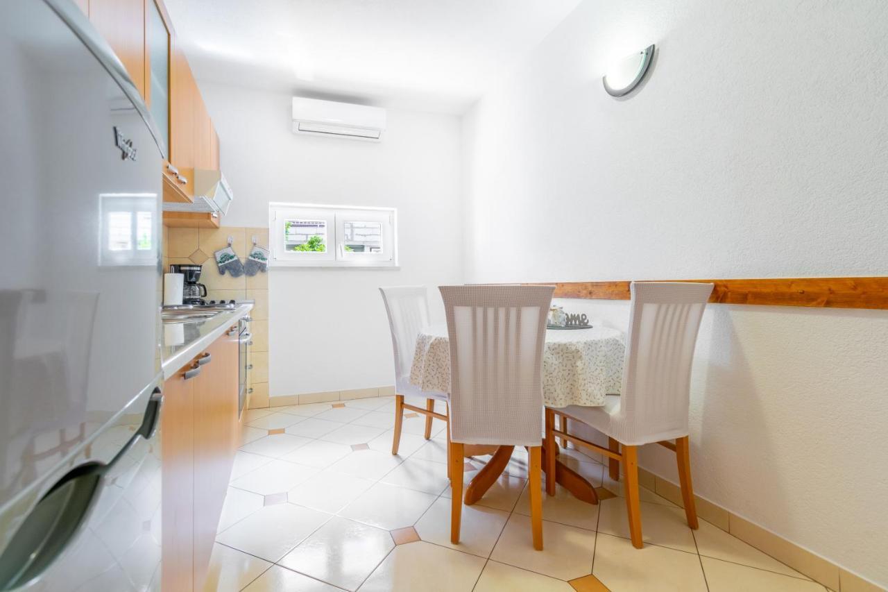 Apartmani Roko 바스카보다 외부 사진