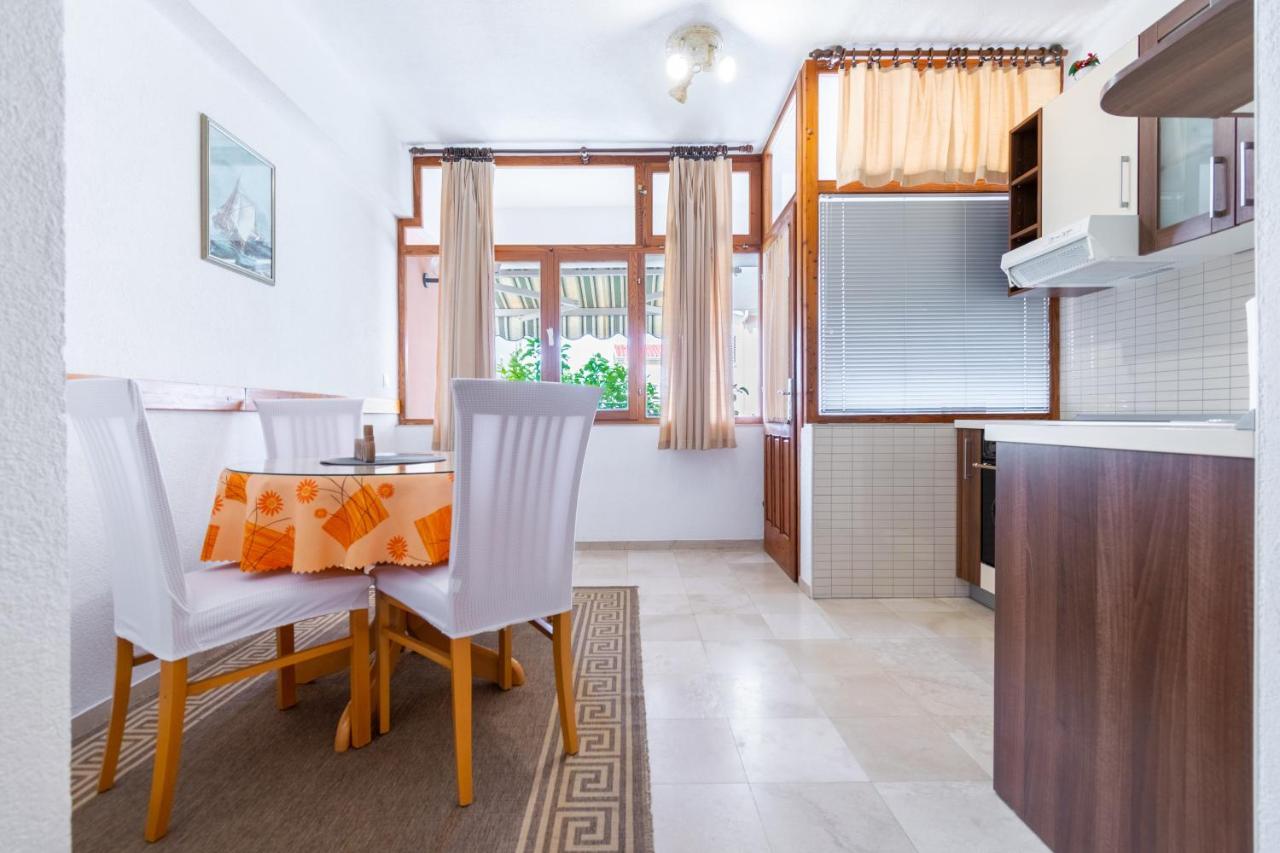 Apartmani Roko 바스카보다 외부 사진