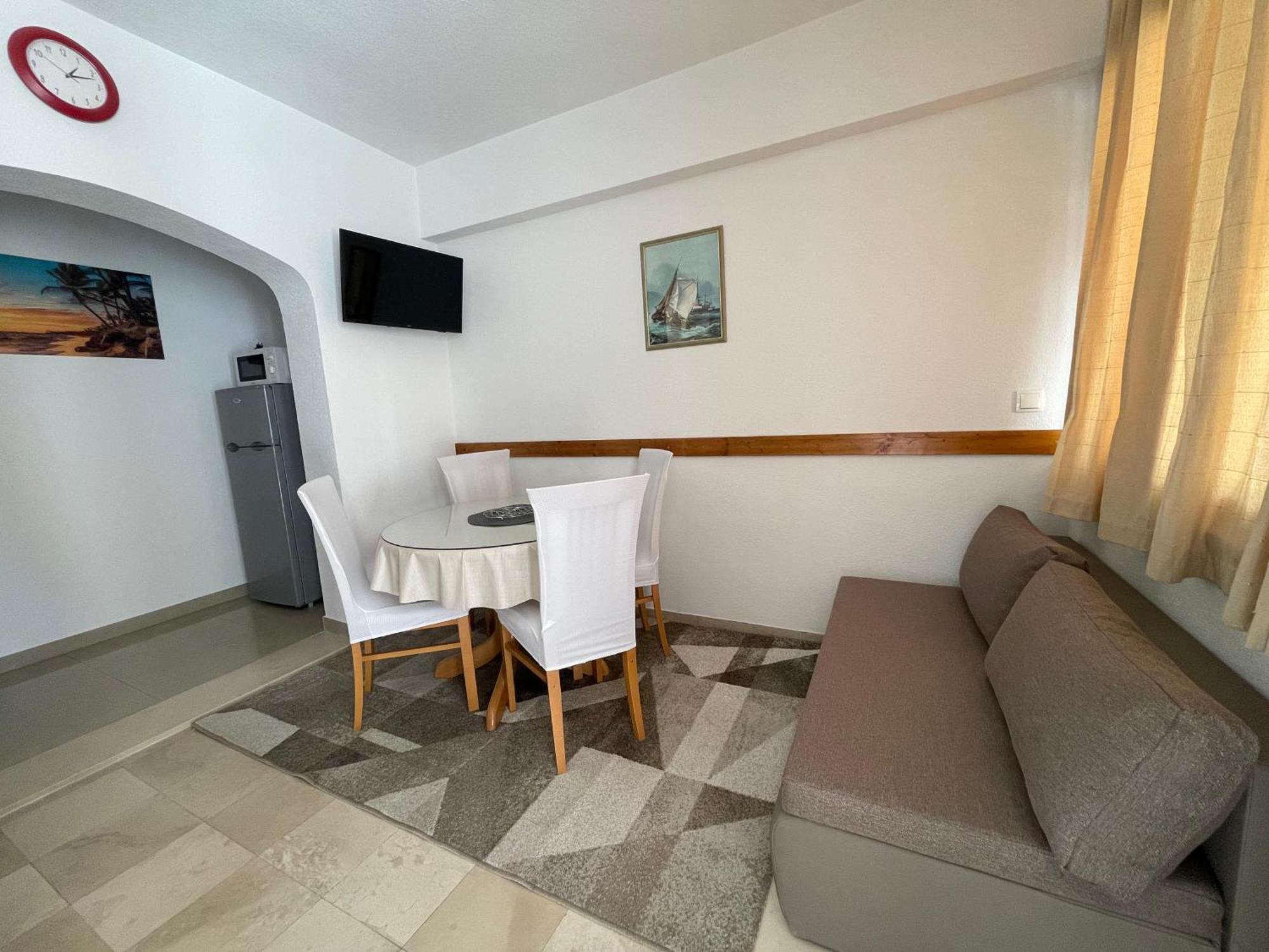 Apartmani Roko 바스카보다 외부 사진