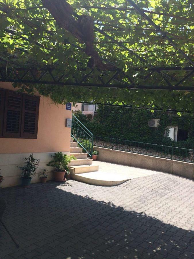 Apartmani Roko 바스카보다 외부 사진